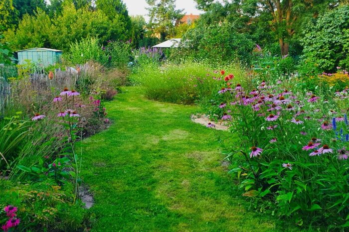 Räume im Garten gestalten