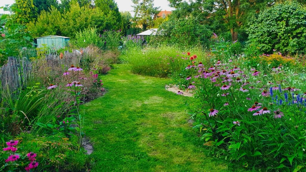 Räume im Garten gestalten